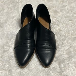 Universal Thread sustainable women’s all day heeled mule